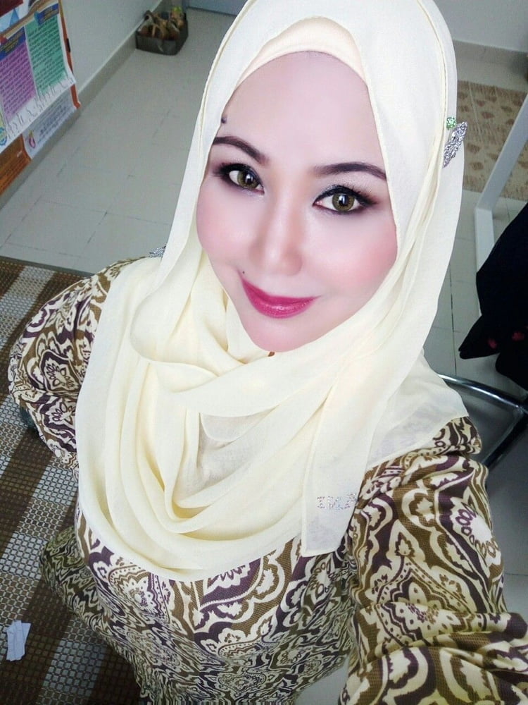 Turbanli hijab arab turkish paki egypt chinese indian malay #88190179