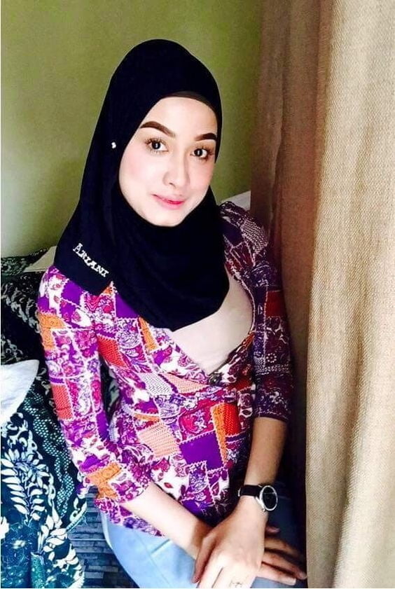 Turbanli hijab arab turkish paki egypt chinese indian malay #88190183