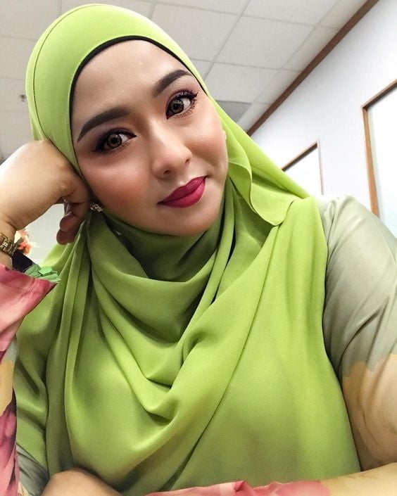 Turbanli hijab arab turkish paki egypt chinese indian malay #88190185