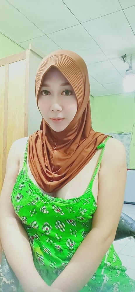 Turbanli hijab arab turkish paki egypt chinese indian malay #88190265