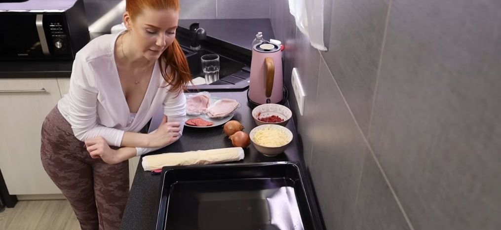 LittleBee desnuda #108323272