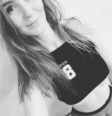 LittleBee desnuda #108323310