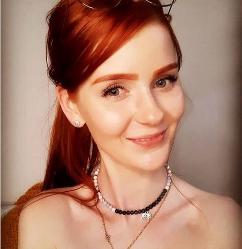 LittleBee desnuda #108323321