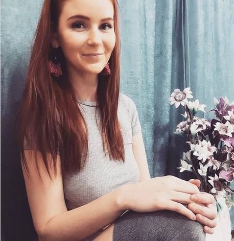 LittleBee desnuda #108323355