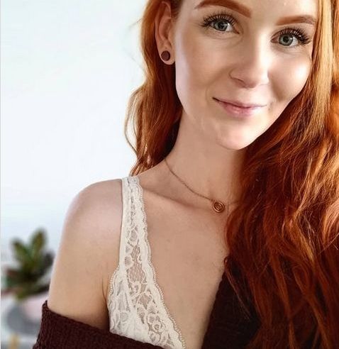 LittleBee desnuda #108323366