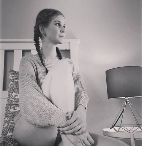 LittleBee desnuda #108323372