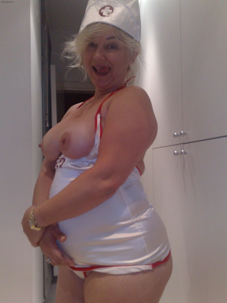 Older Curvy MILF With Nice Tits And A Giant Ass Spreads #104597804