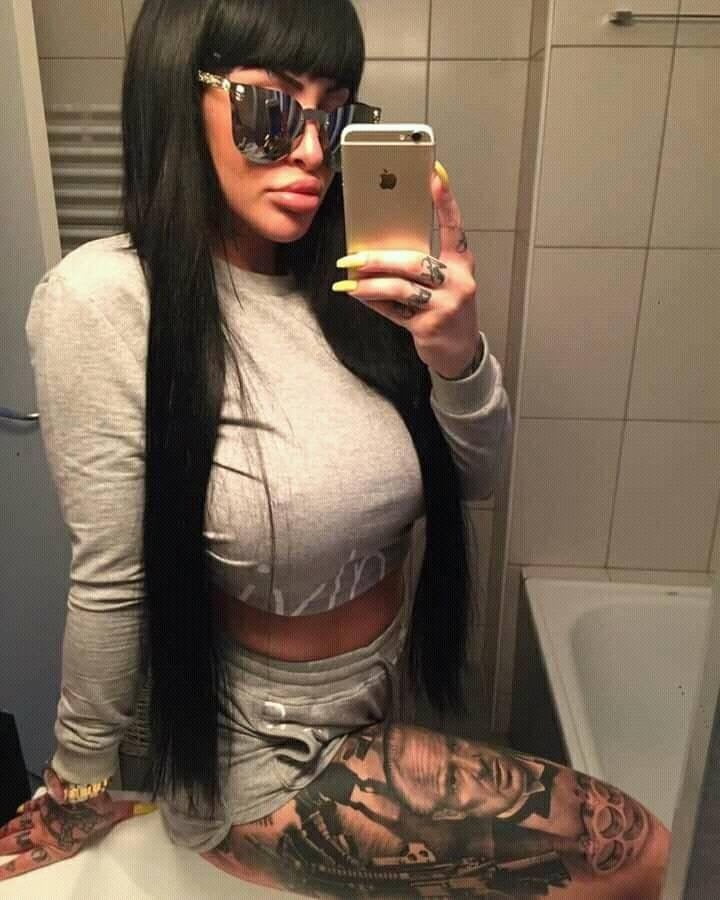 Perra tatuada-:)
 #103129012