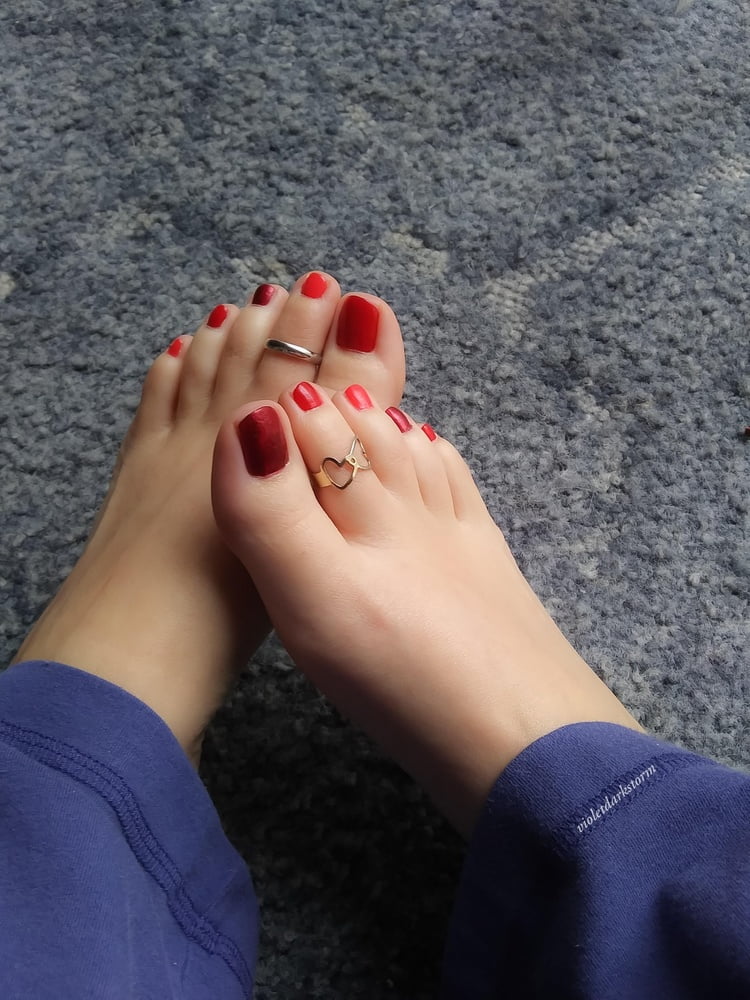 Amateur feet #92686075