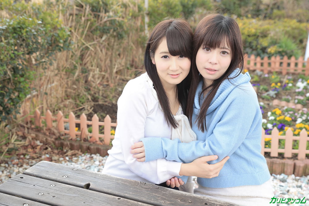 Chie aoi et kurumi chino : : belle lesbienne 1 - caraïbes
 #91988198