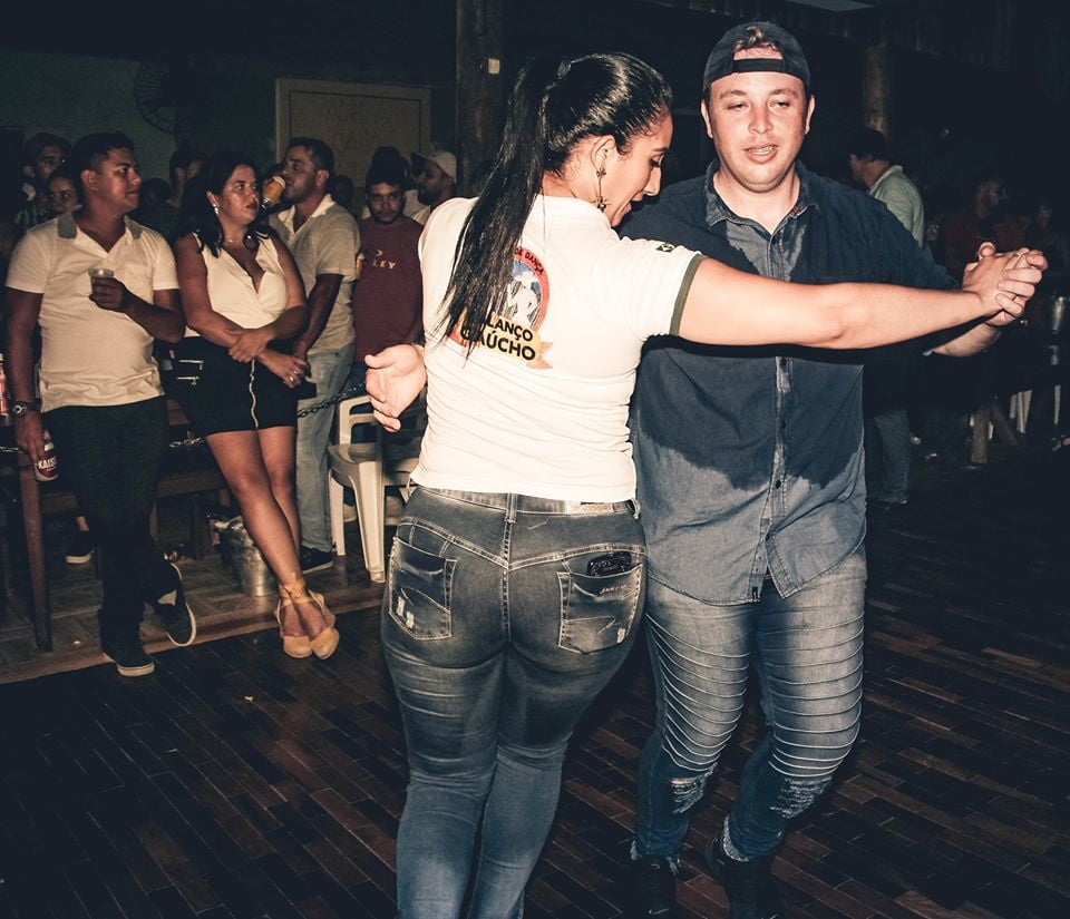 Carmem profesor de baile
 #79812731