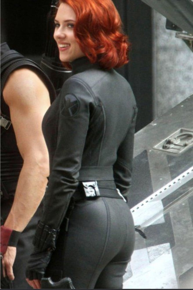 Scarlett johansson gros cul gros seins
 #87814520