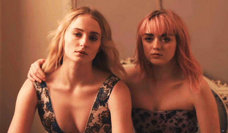 Gifs de famosas calientes
 #94825114