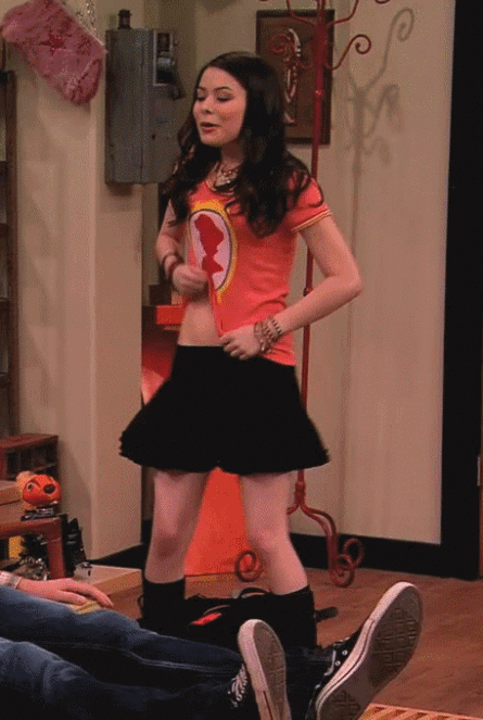 Gifs de famosas calientes
 #94825132