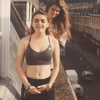 Gifs de famosas calientes
 #94825149