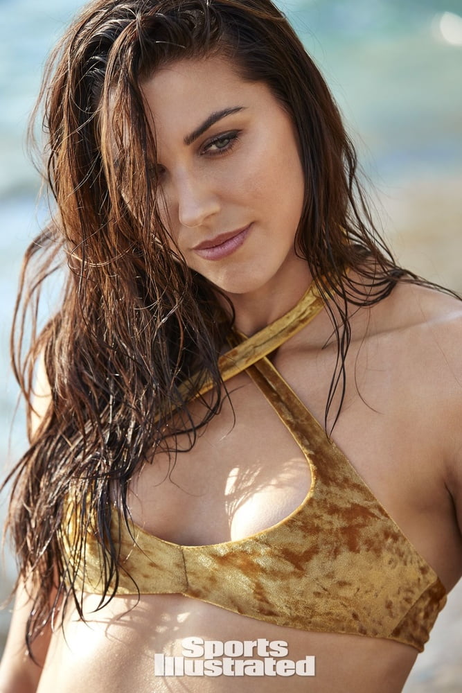 Sports Illustrated Swimsuit 2019 #105779022