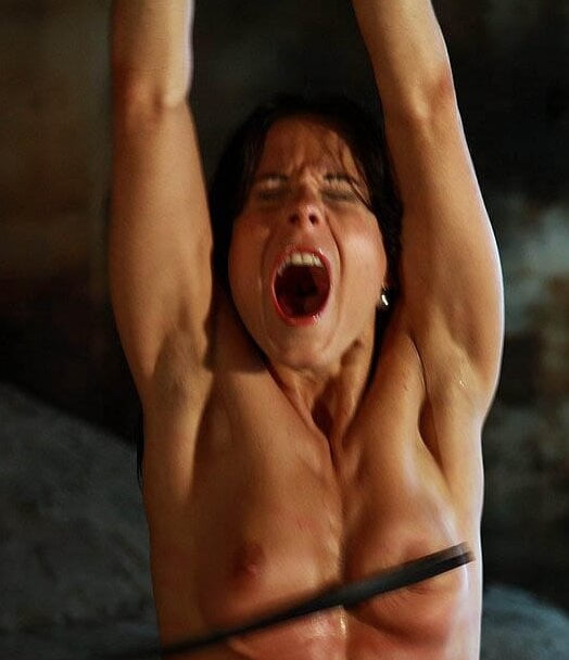 Cuando ella lo odia
 #94977994