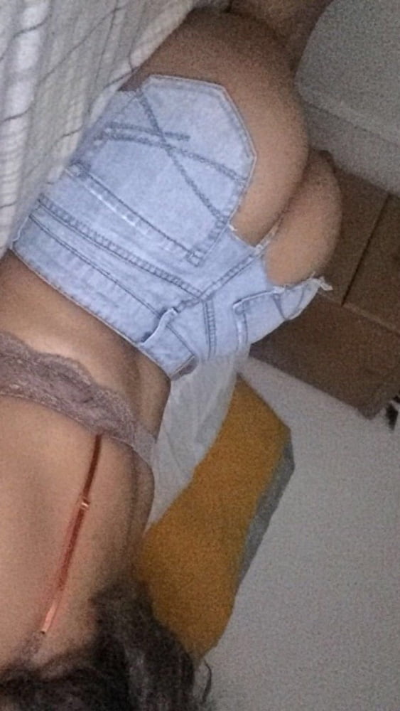 Sub asiático
 #102345522