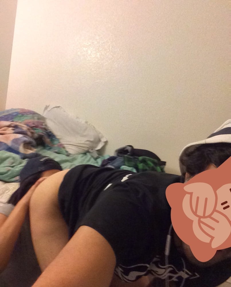 Sub asiático
 #102345800