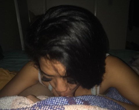 Sub asiático
 #102345808