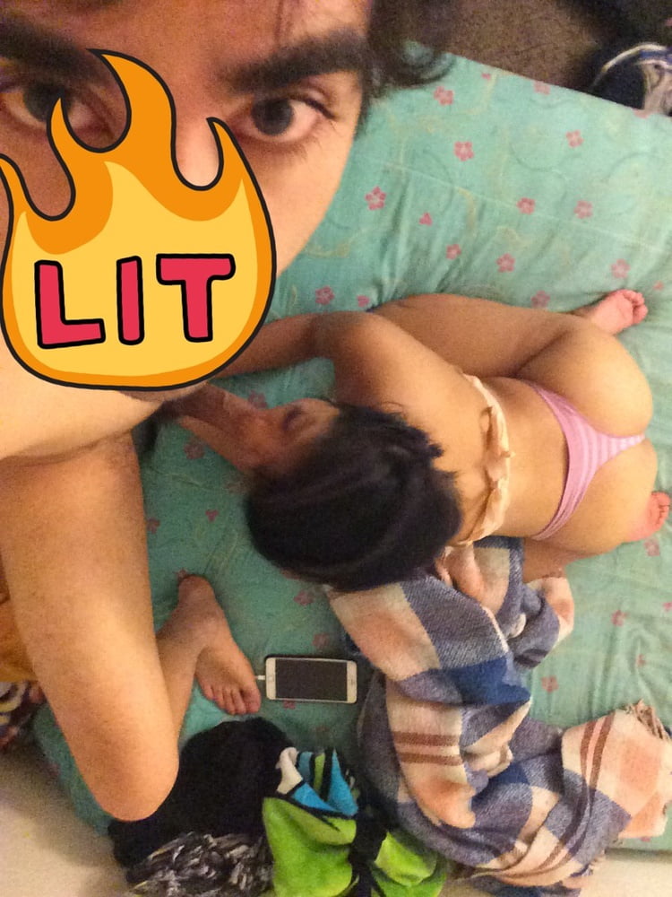 Sub asiático
 #102345835