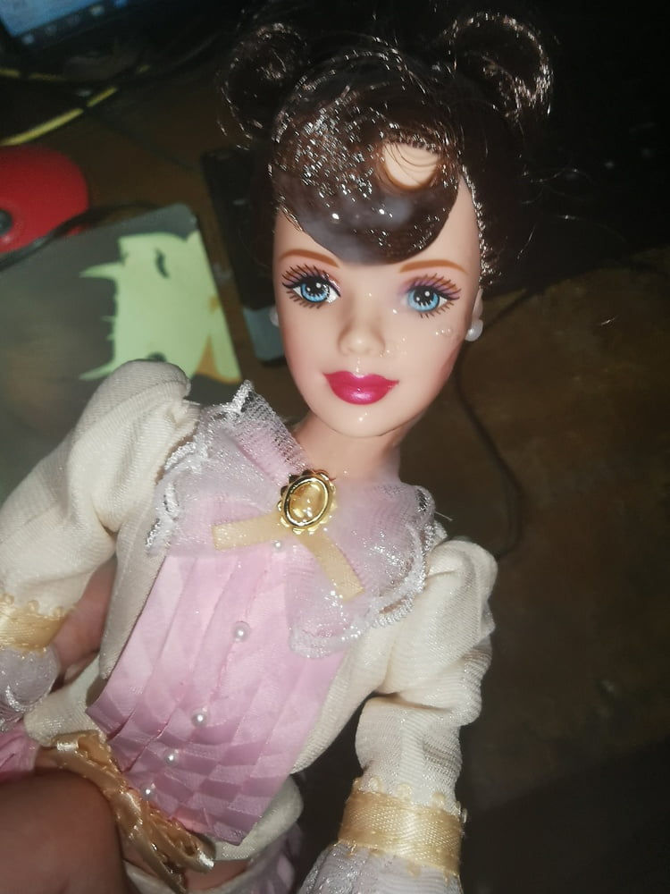 Mi muñeca barbie sexual
 #98707939