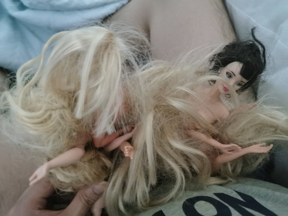 Meine Sex-Barbie-Puppe
 #98708015