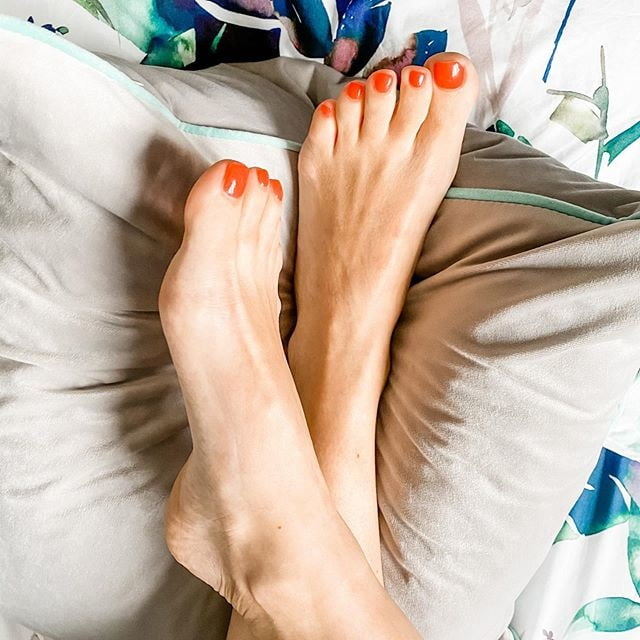 Sexy Foot Goddess (feet, barefoot, Insta, Milf) #80577311