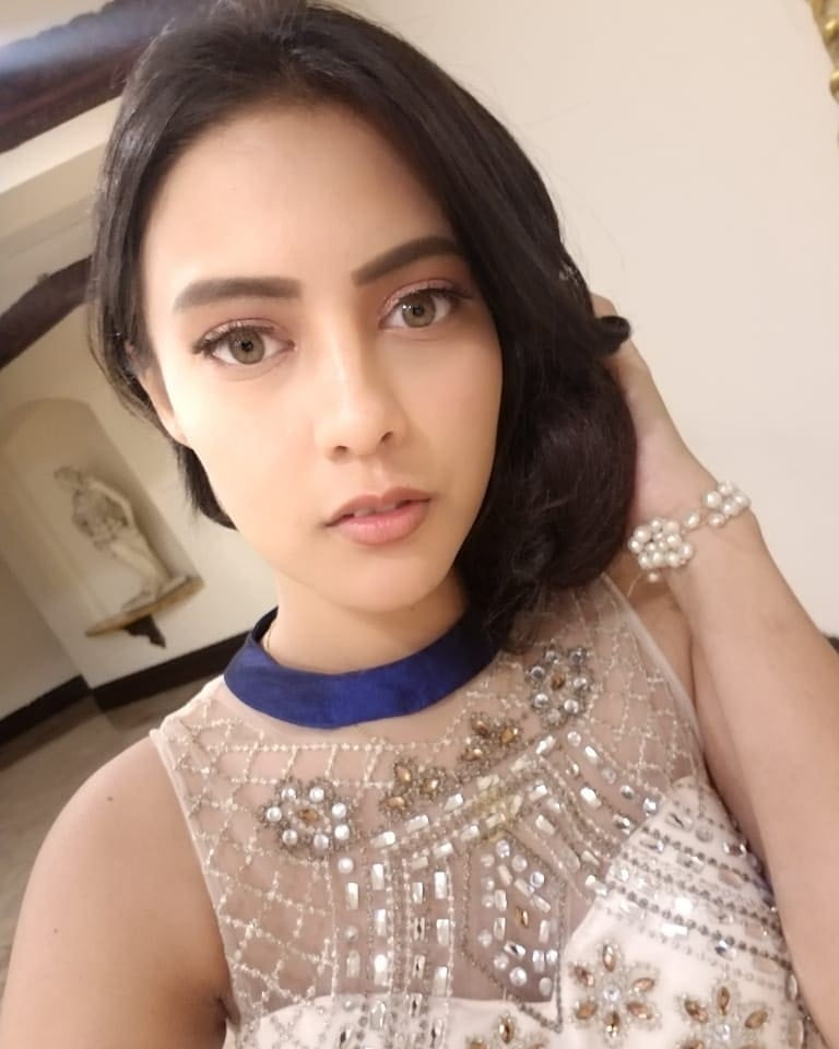 Prostitutas hermosas tetonas y culonas
 #81922756