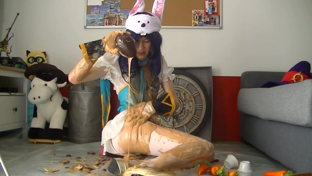 Lucina messy chocolate Easter cosplay trap #107091398