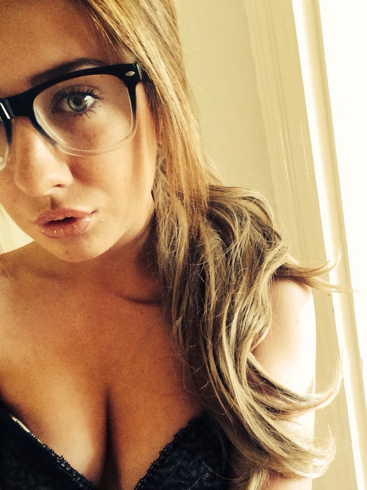 Private life of Emily K (England) #102052905