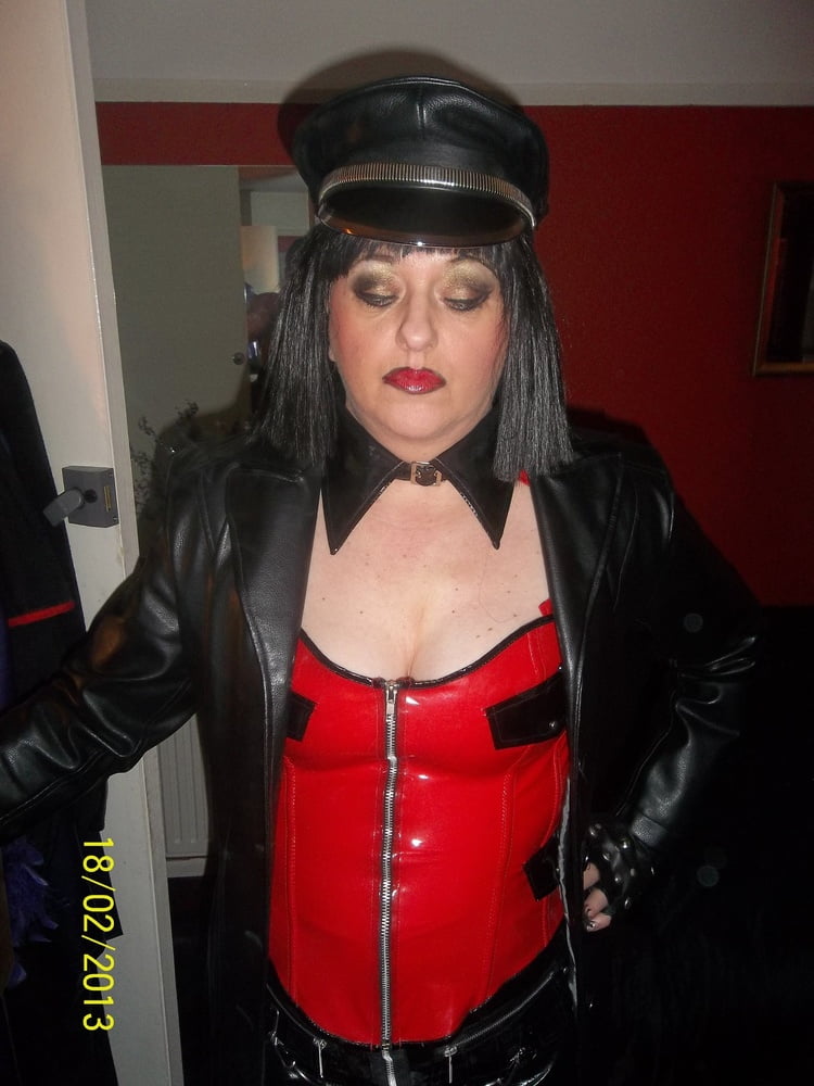 Mistress Time 4052396