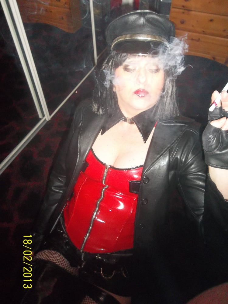 Mistress Time 4052396