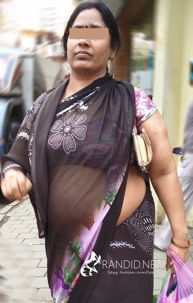 Bhabhi aunty caught outdoor hot #102674493