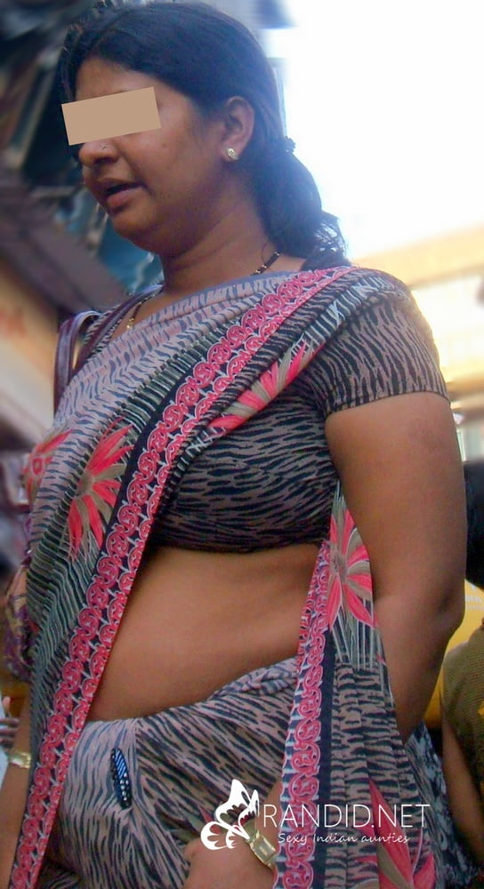 Bhabhi aunty caught outdoor hot #102674526