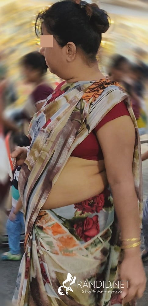 Bhabhi aunty catturato all'aperto caldo
 #102674550