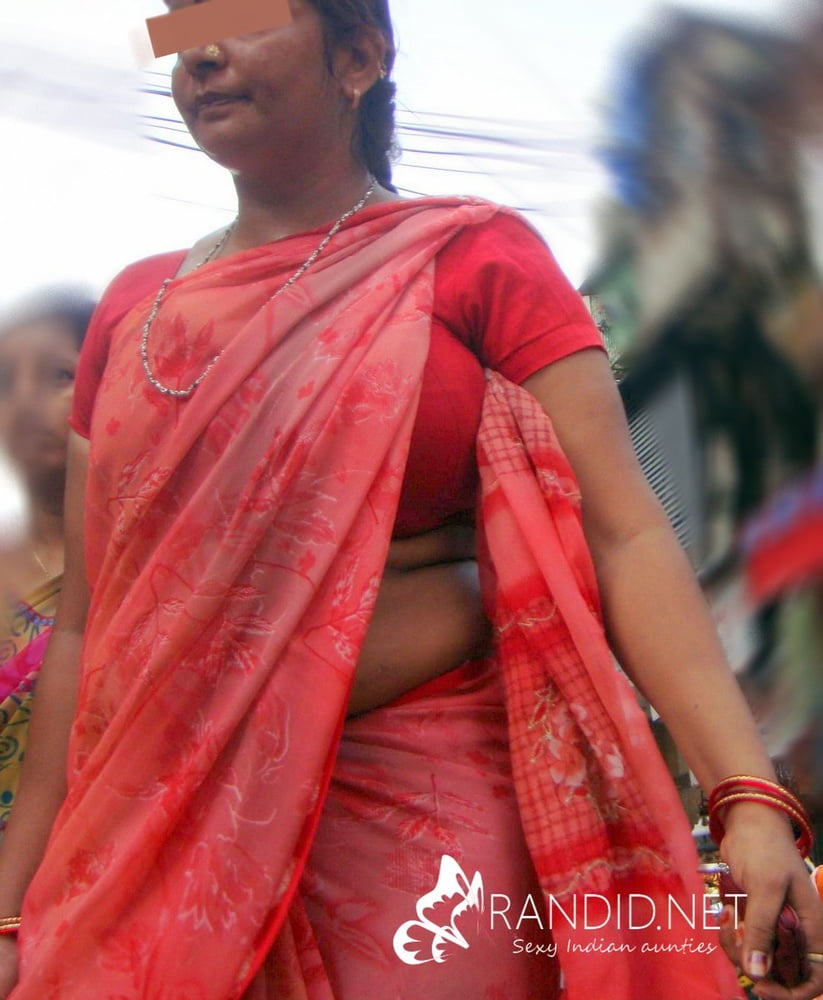 Bhabhi tía atrapado al aire libre caliente
 #102674586