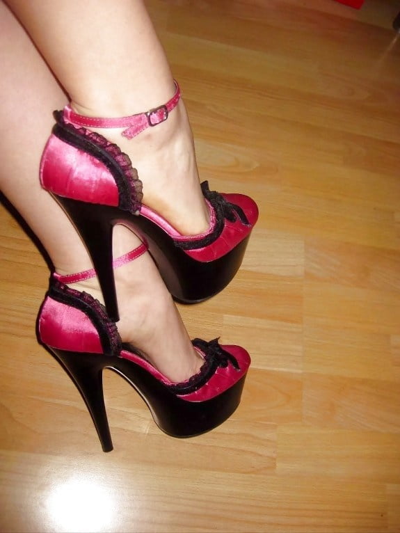 heels pieds #96006460