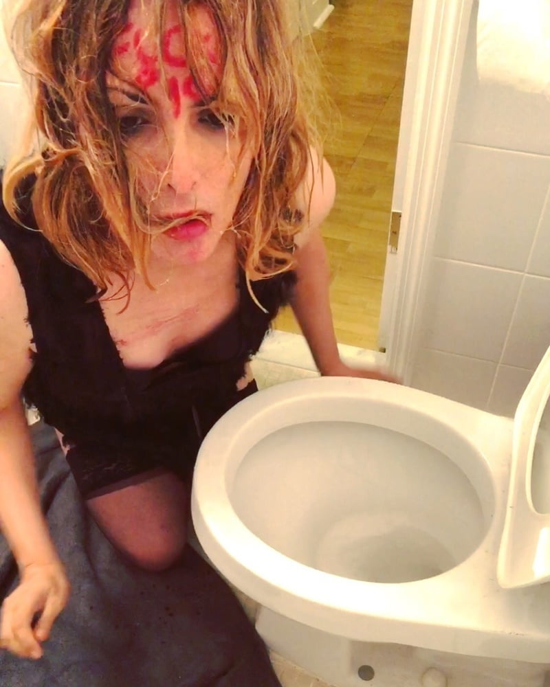 Feliz madura 04
 #94007357