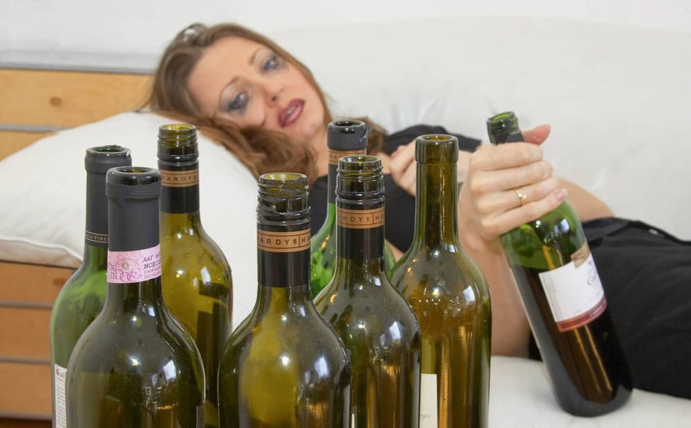 Feliz madura 04
 #94007374