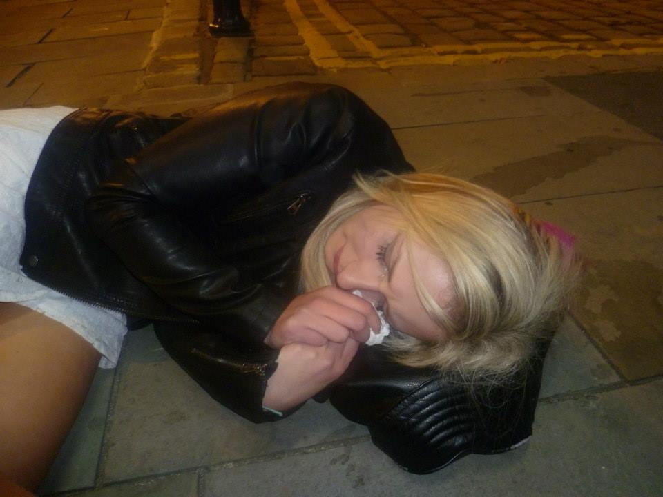 Feliz madura 04
 #94007440