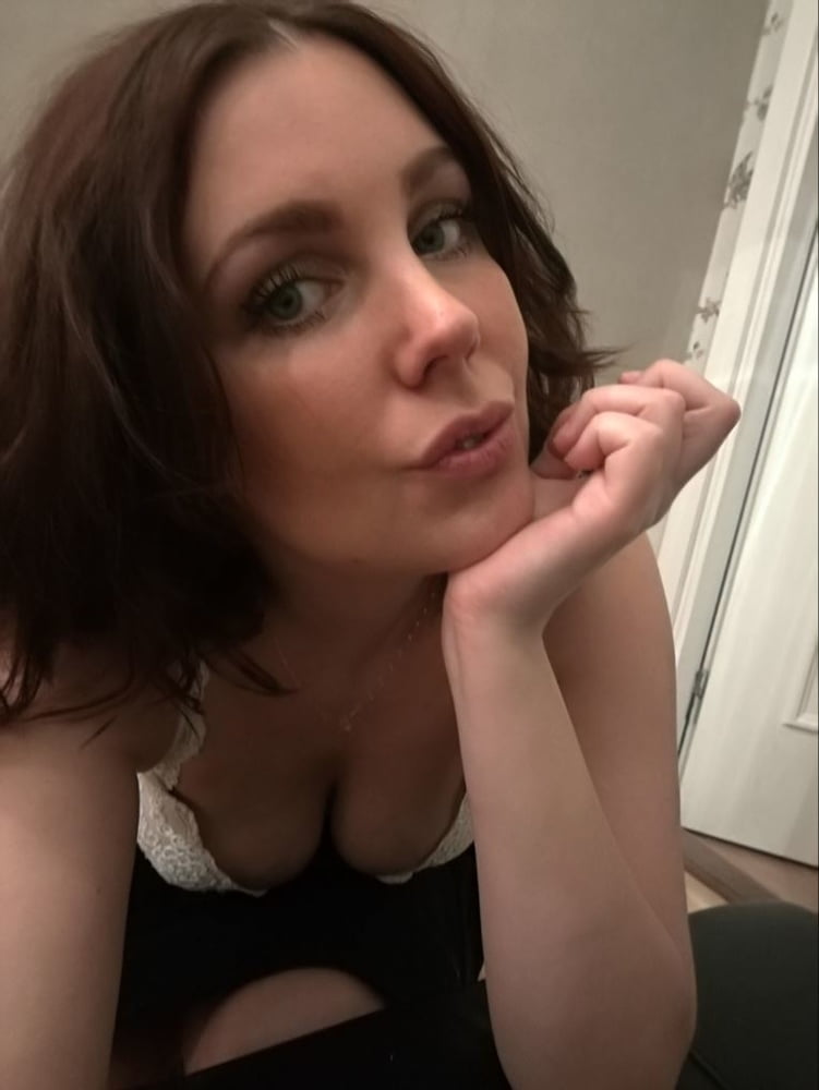 exposed webslut #101530091