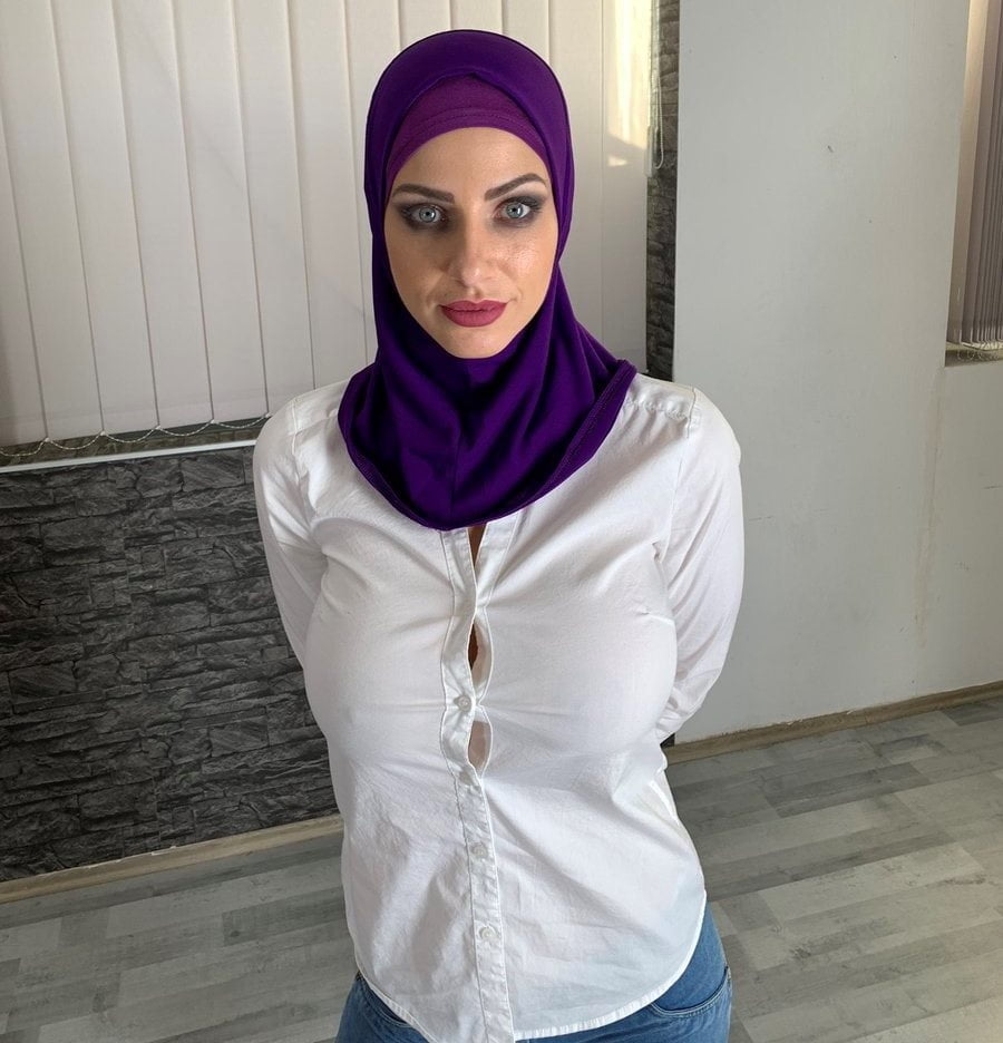 Kopftuchschlampen 3
 #89911385