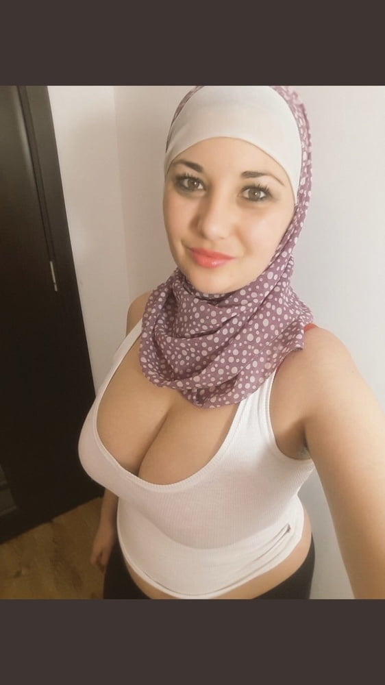 Kopftuchschlampen 3
 #89911397