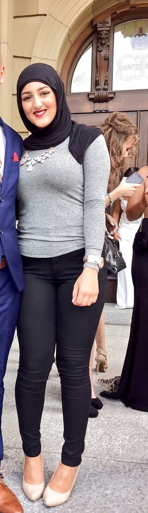 Kopftuchschlampen 3
 #89911434