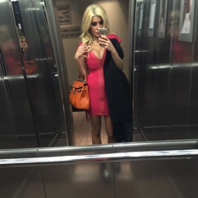 Charlotte caniggia
 #103130641