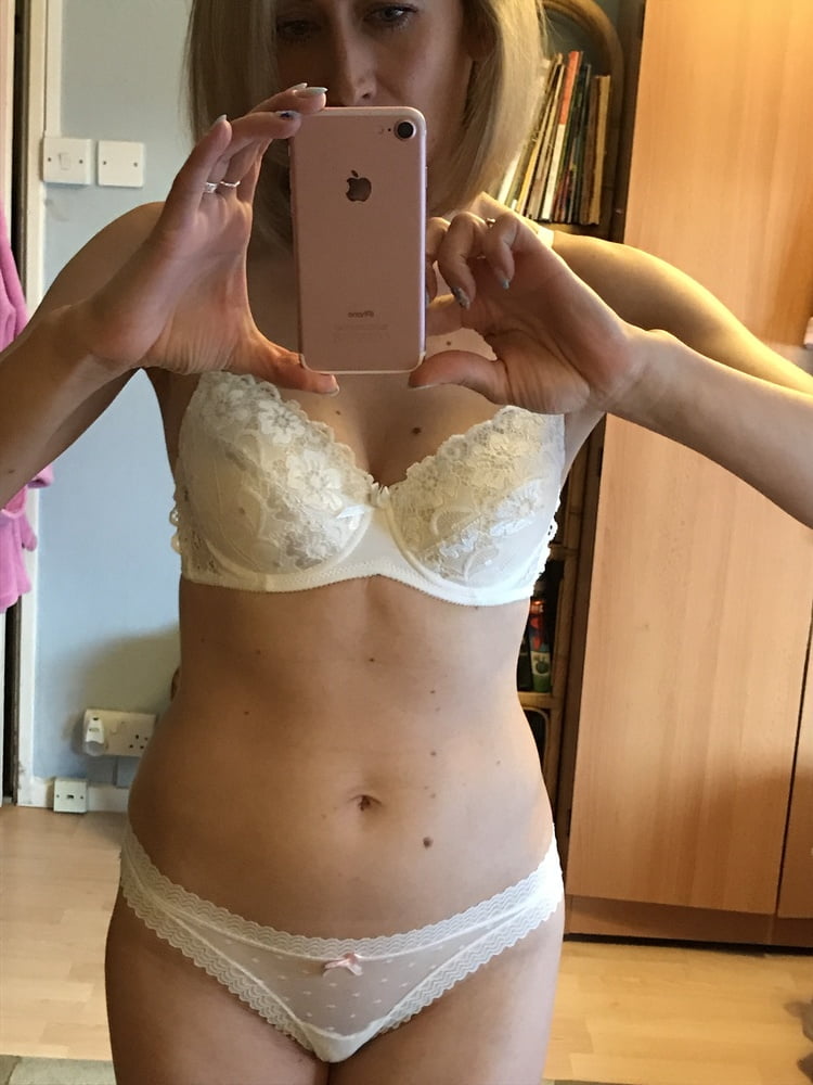Nice 1598 (selfies)
 #99675577