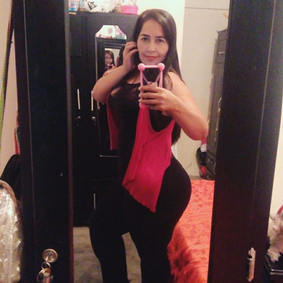 Girasol robles mature ass culote bbw
 #95275261