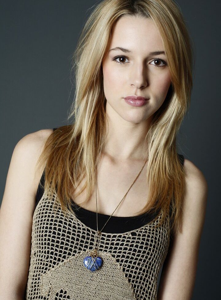 Alona Tal nue #108789709