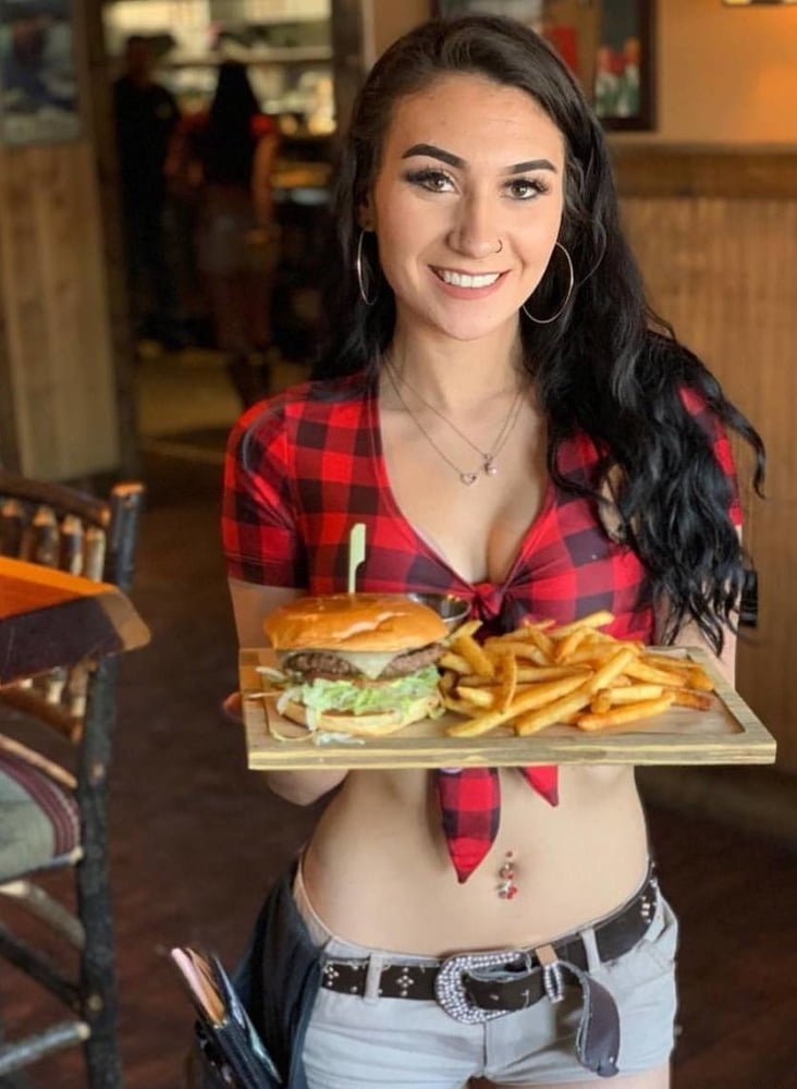 食べるのか？
 #103836033